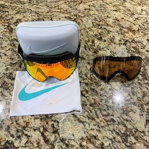 Nike Ski/Snowboard Goggles (Nike Fade 2015)